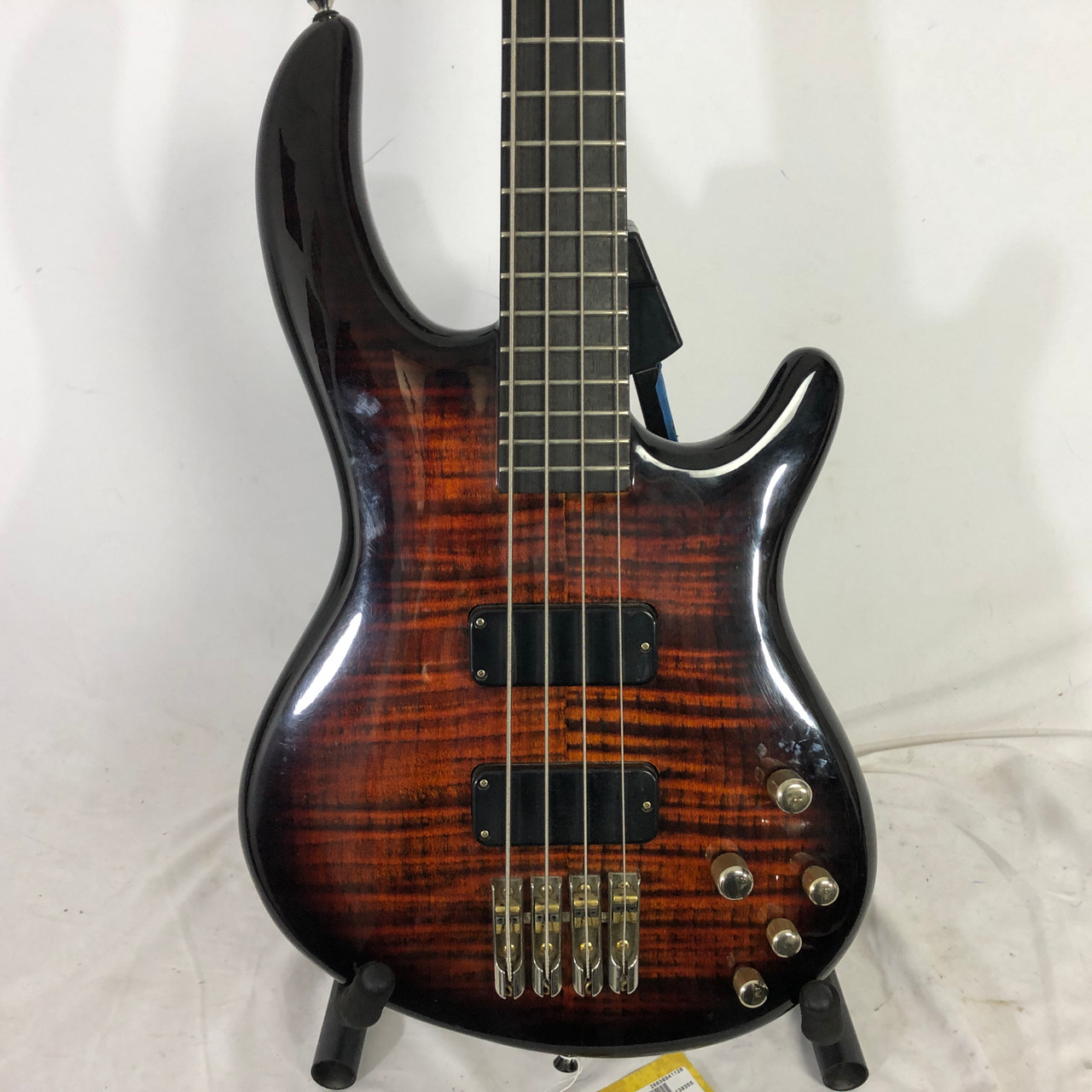 Used Dean EDGE BASS Bass Guitar Sunburst 4-String