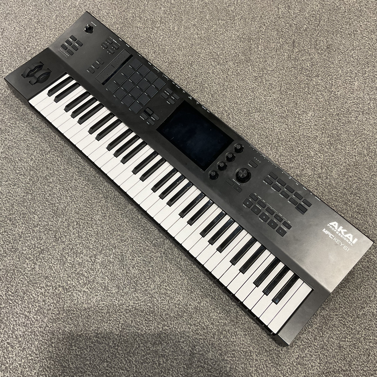 Used AKAI MPC KEY 61 Synthesizer