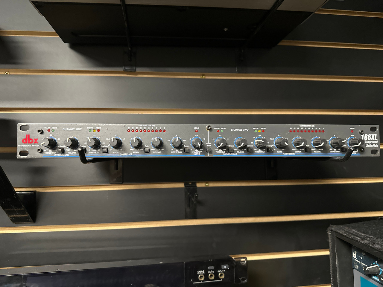 Used DBX 166XL Compressor