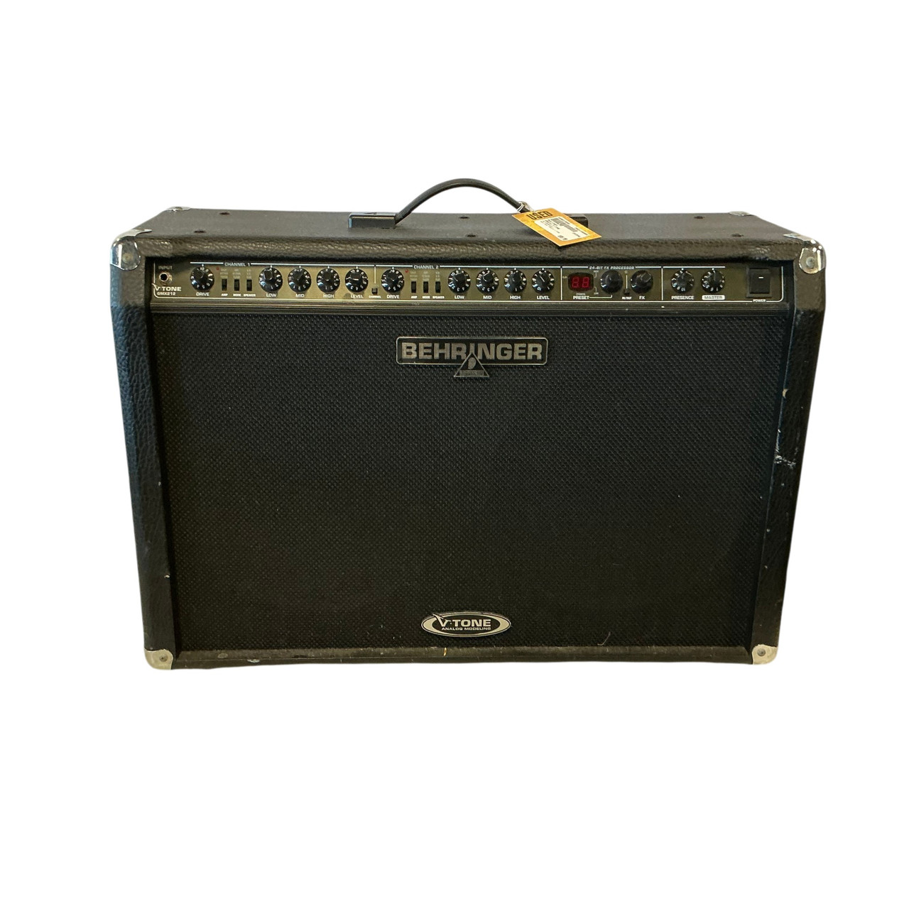Used Behringer GMX212 V-TONE 2 x 12 Solid State Amplifier 2 x 12