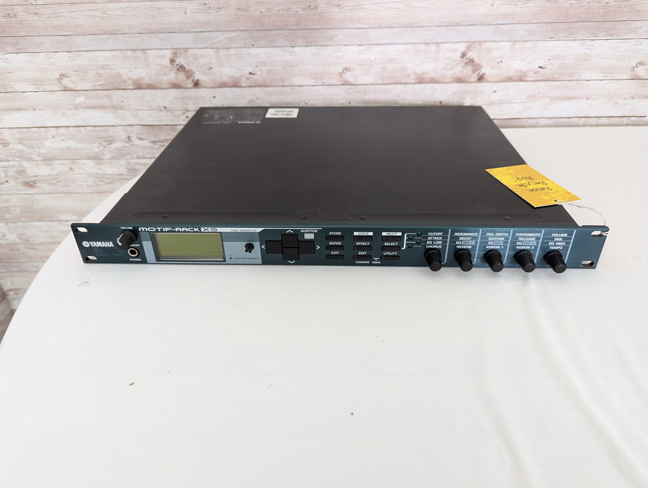 Used Yamaha MOTIF RACK XS Vintage Rackmount Synthesizer Rackmount