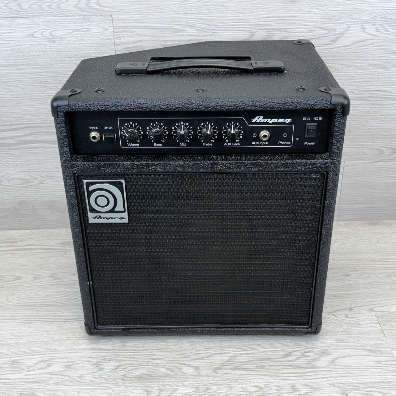 Used Ampeg BA-108 V2 BASS AMP 1X8 Bass Combo Amplifier Other