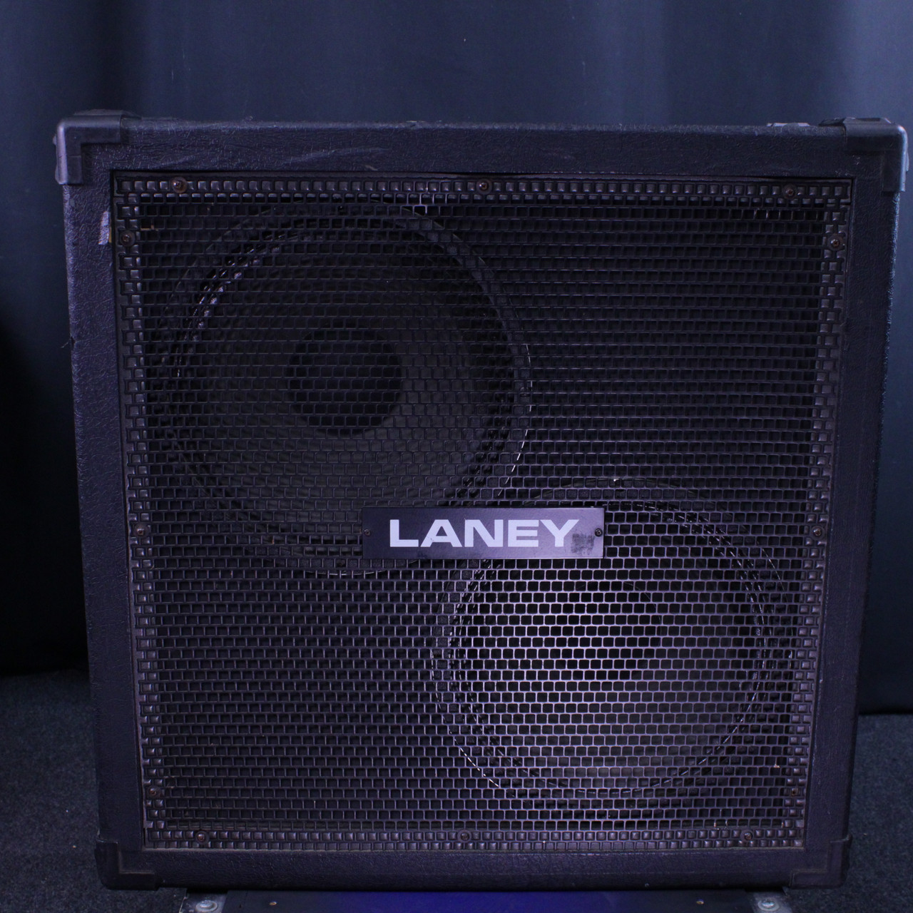 Used Laney 212 AOR DIAGONAL CAB 2 x 12 Guitar Speaker Cabinet 2 x 12