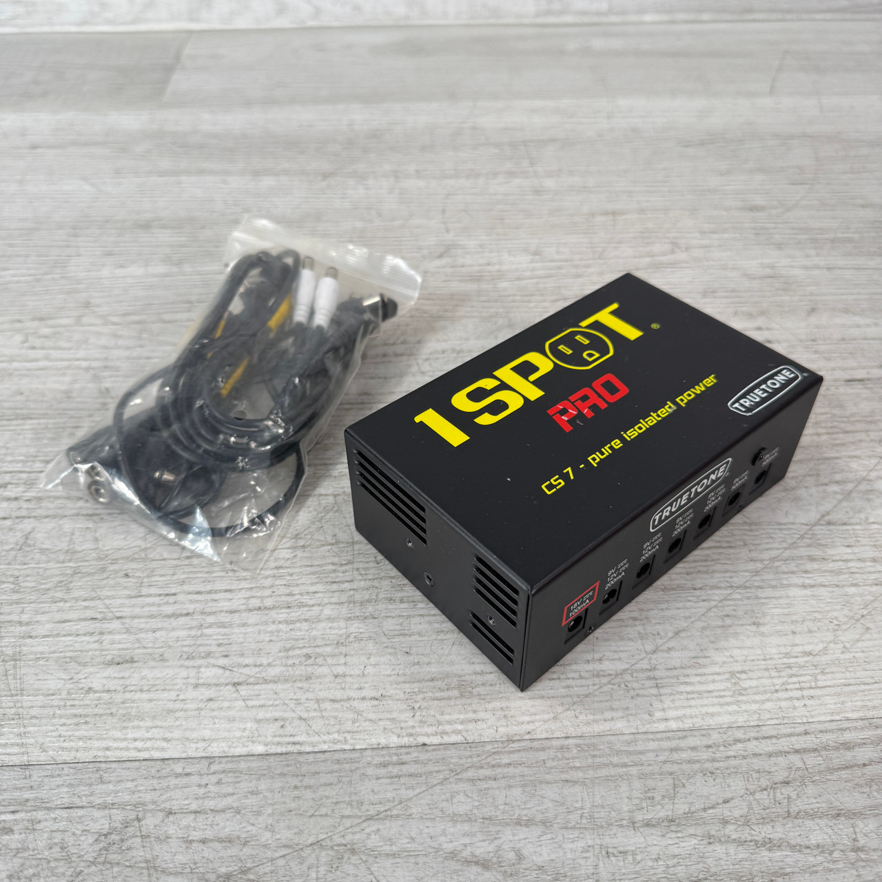 Used Truetone 1 SPOT PRO CS7 - Isolated Guitar Pedal Power Supply