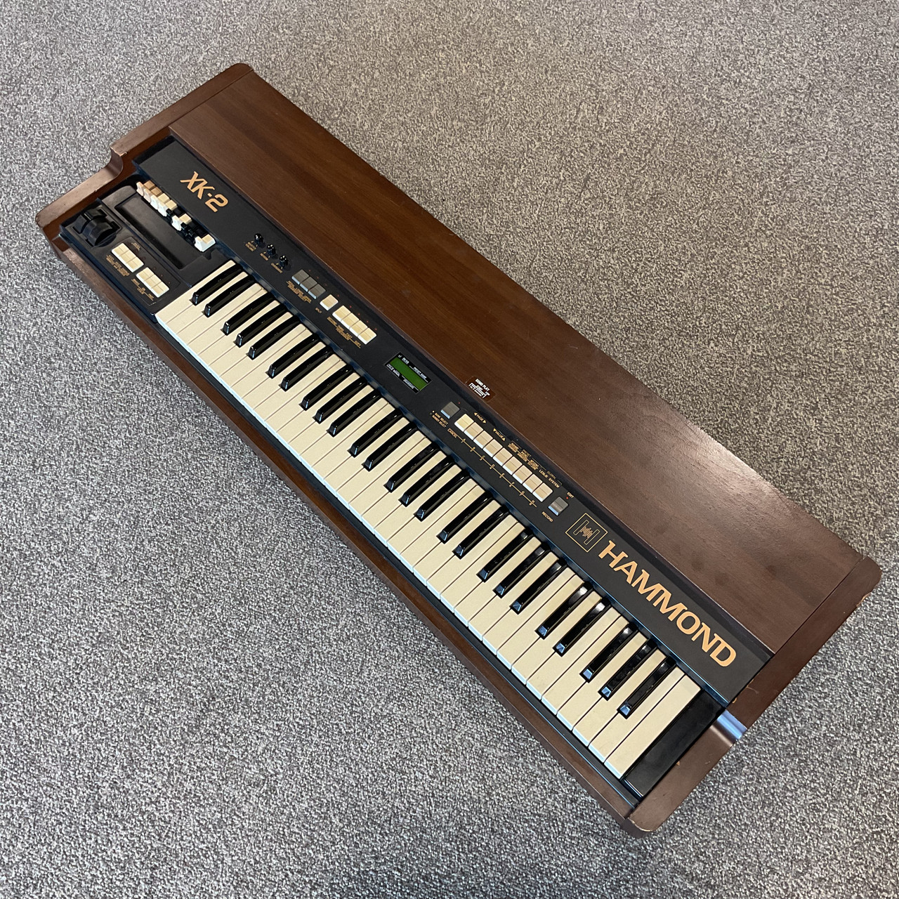 Used HAMMOND XK-2 Keyboard 61-Key Used HAMMOND XK-2 Keyboard 61-Key