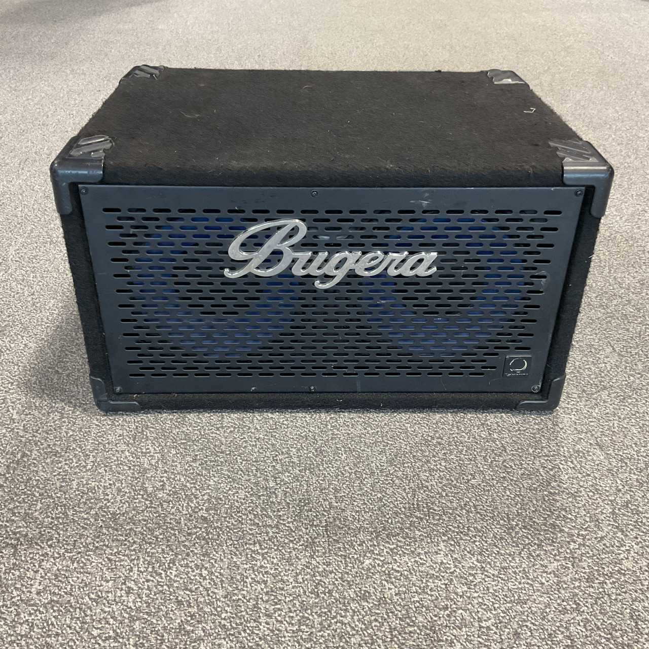 Used BUGERA BT210TS 2 x 10 Bass Guitar Cabinet