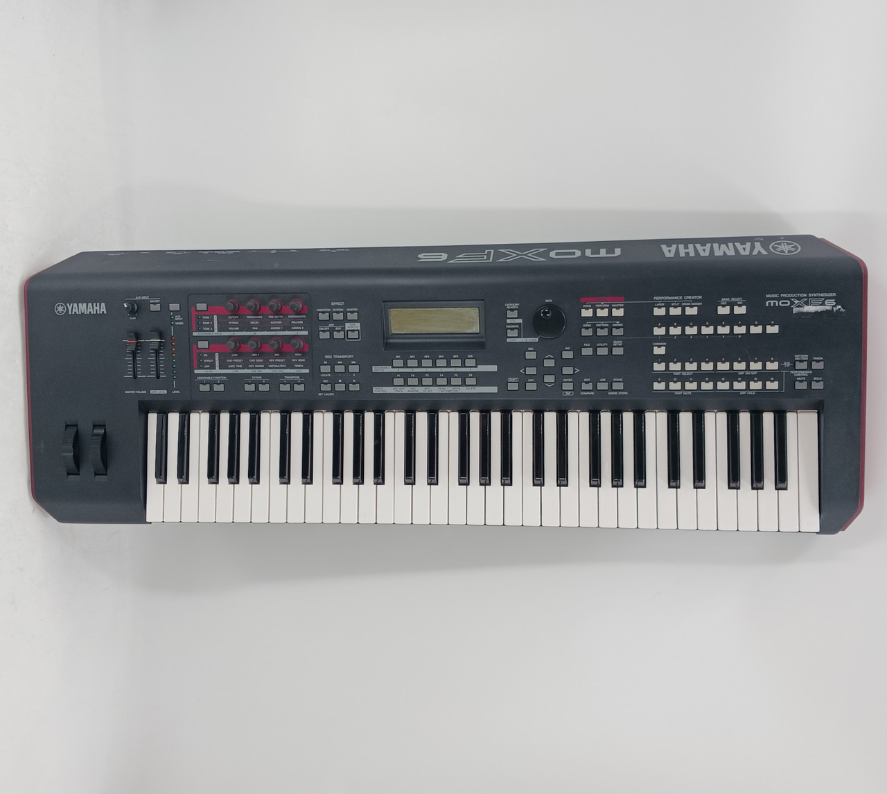 Yamaha MOXF6 シンセサイザー 61鍵 Yamaha MOXF6 61-Key Semi-Weighted Synth | Guitar Center