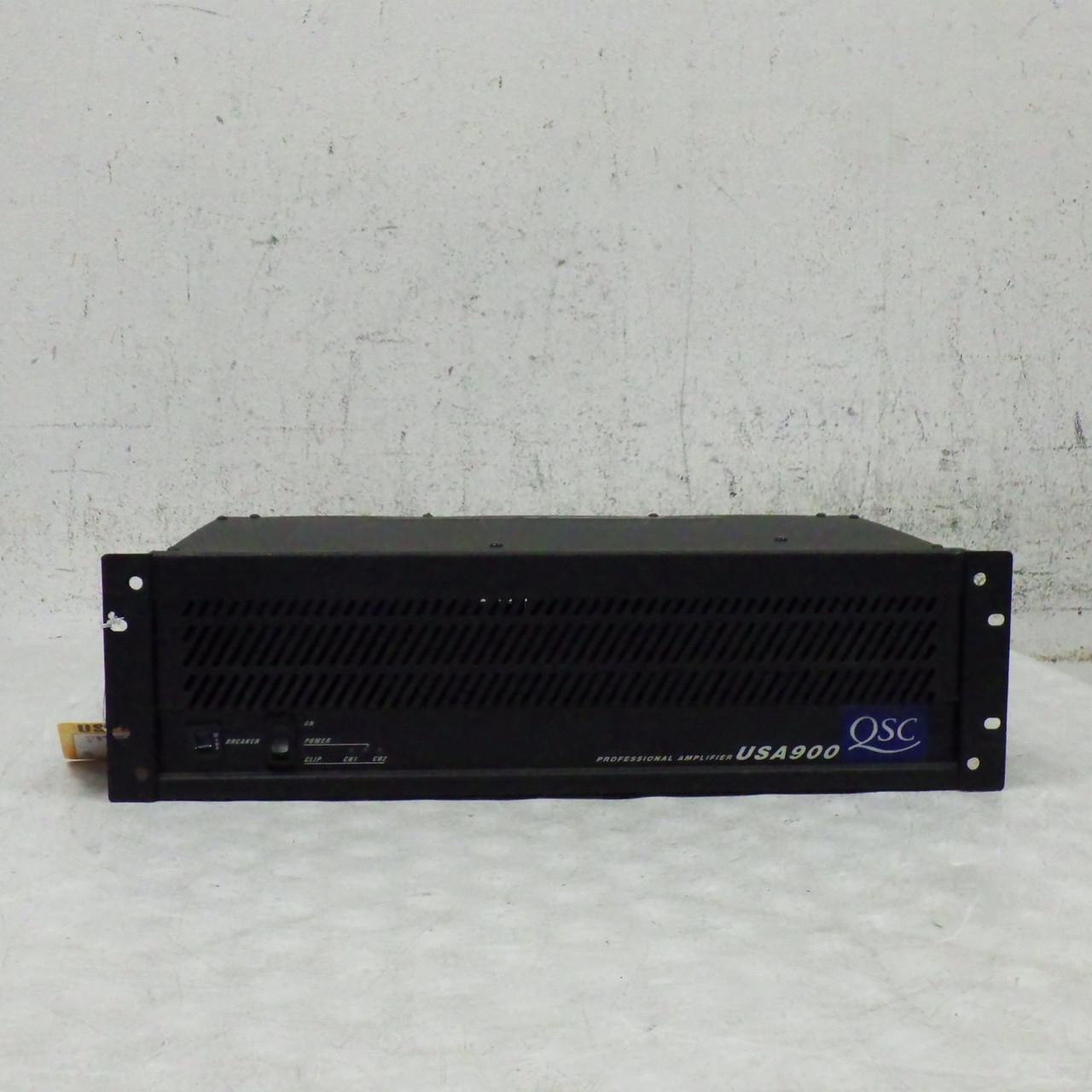 QSC USA900 プロフェッショナルアンプ a QSC USA900