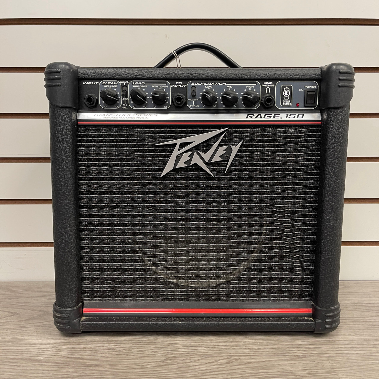 Used Peavey RAGE 158 III 1 x 8 Solid State Amplifier 1 x 8