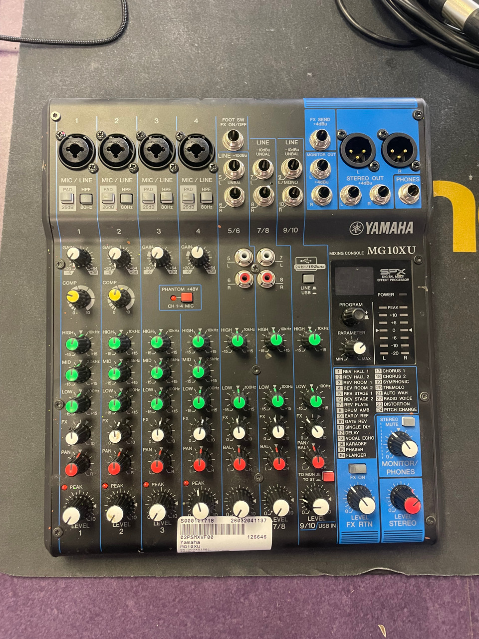 Used Yamaha MG10XU Mixing Console