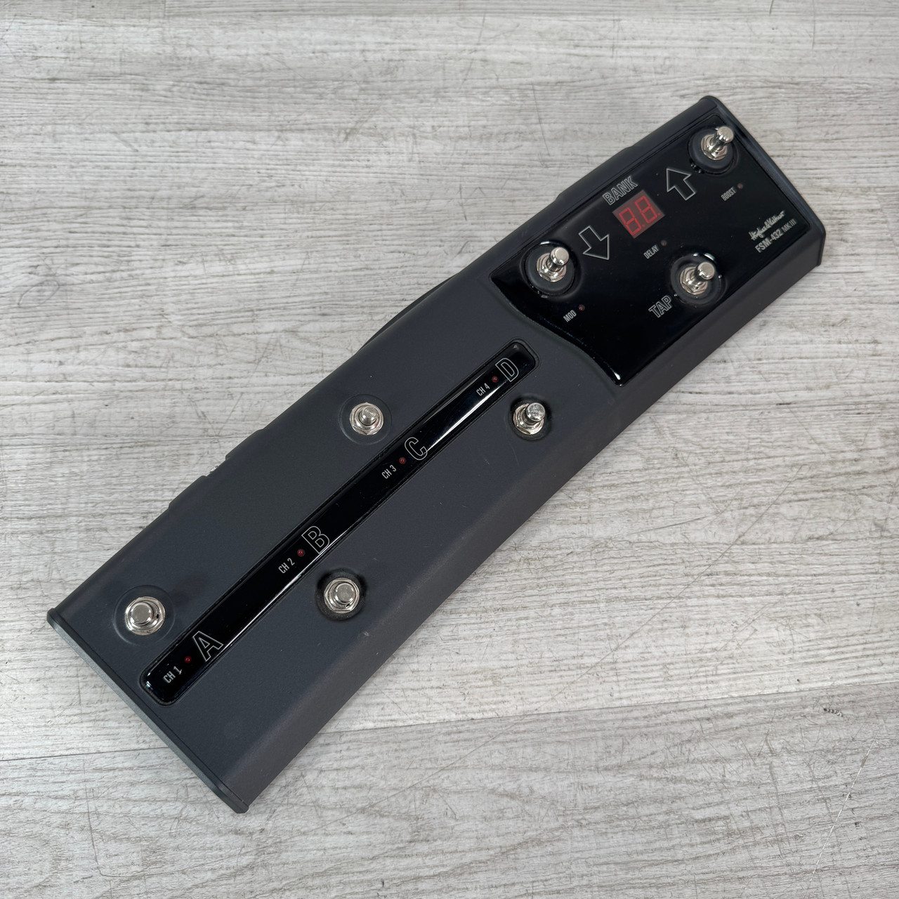 Hughes Kettner & FSM-432 MK IV MIDI MKIII Footswitch - III