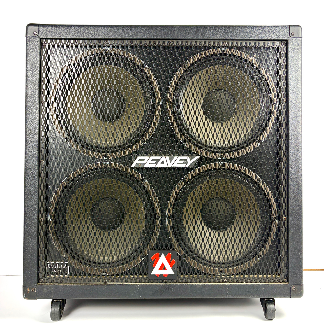 Used Peavey 412M Stereo Guitar Speaker Cabinet 4 x 12