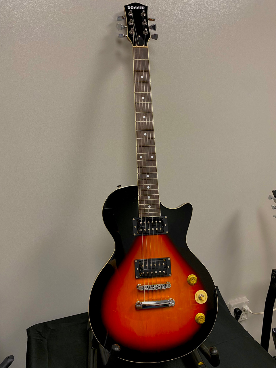Used Donner DLP-124 LES PAUL STYLE LP Type Electric Guitar