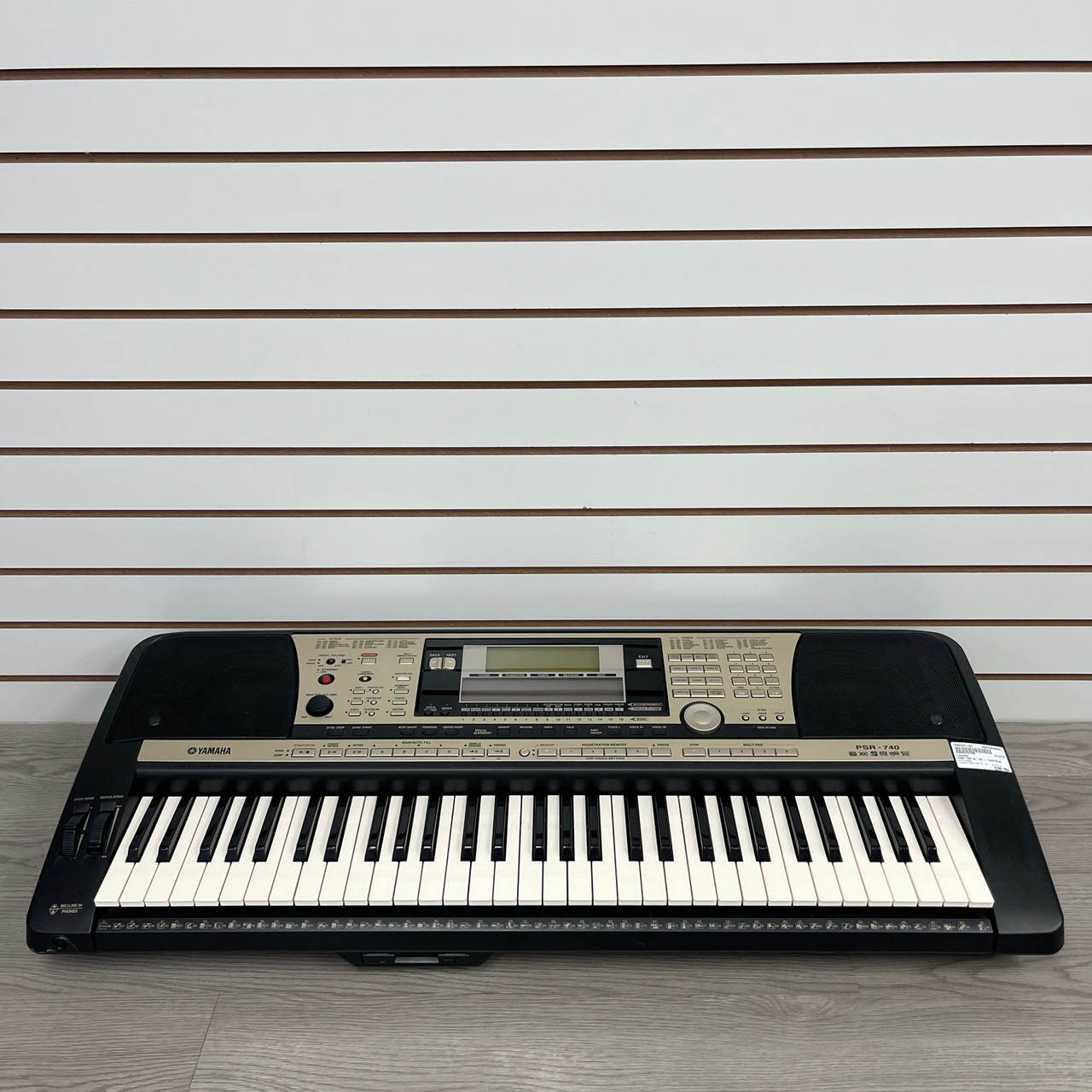 Used Yamaha PSR-740 W/ AC + SUSTAIN 61-Key Synthesizer 61-Key