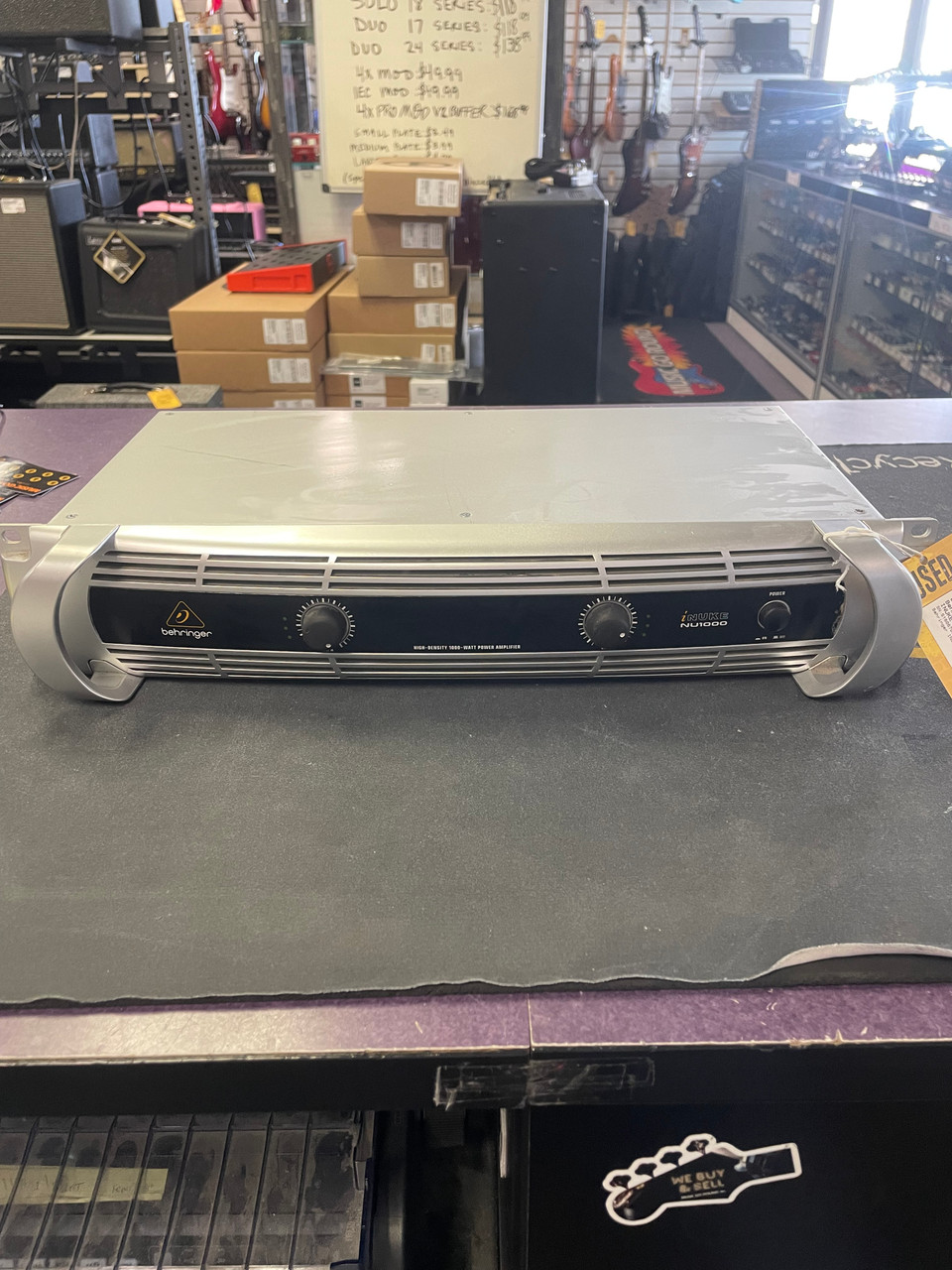 Used Behringer INUKE NU1000 Power Amplifier