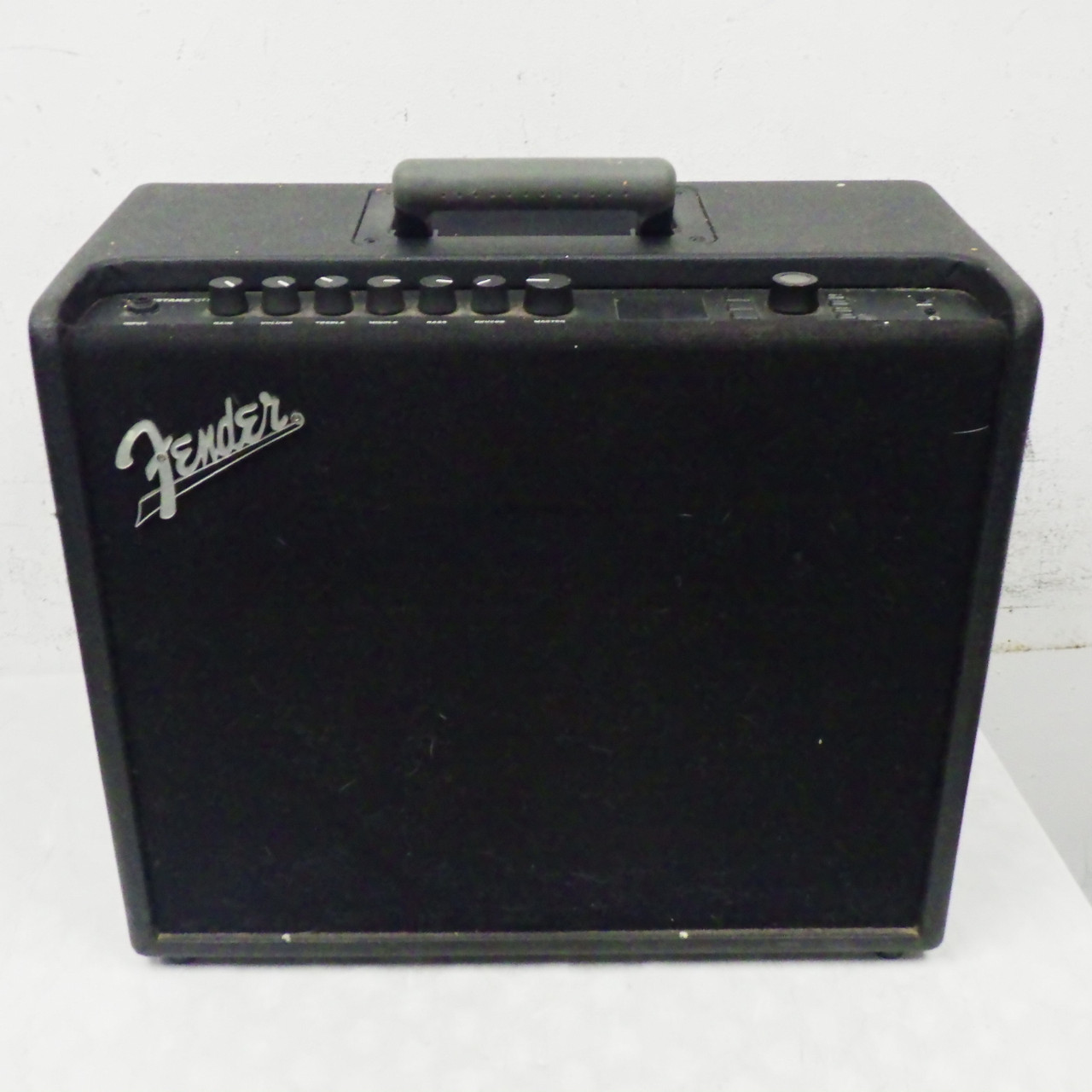 ニック  Fender MUSTANG GT100 Used Fender MUSTANG GT100 2 x 10 Solid State Amplifier 2 x 10