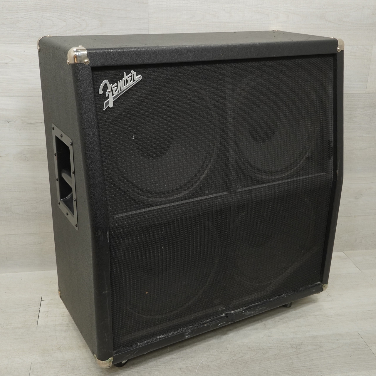 Used Fender FM412 4 x 12 Guitar Speaker Cabinet 4 x 12