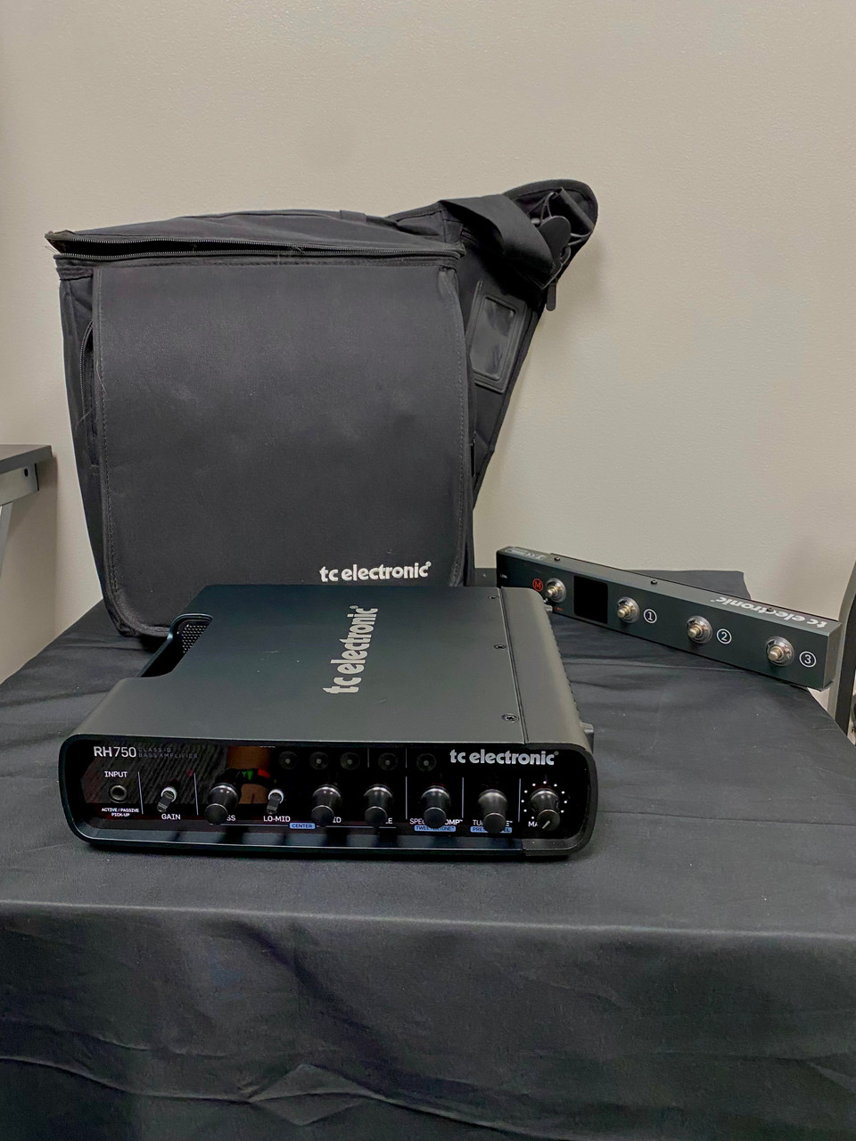 Used TC Electronic RH750 BASS AMP HEAD Bass Amplifier Head