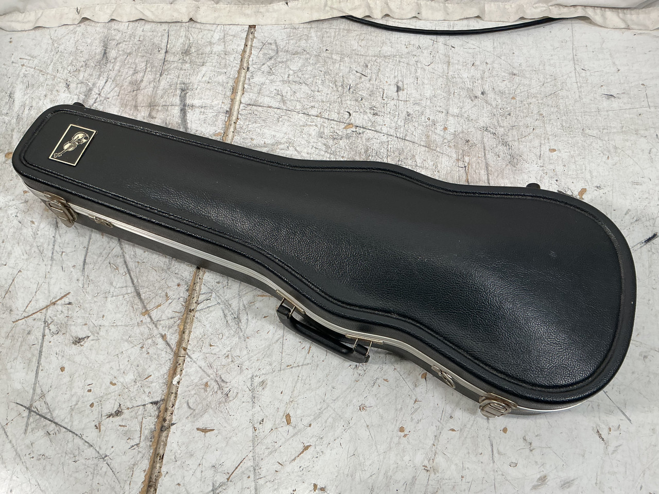 Used VIOLIN HARDSHELL CASE Band Instrument Case