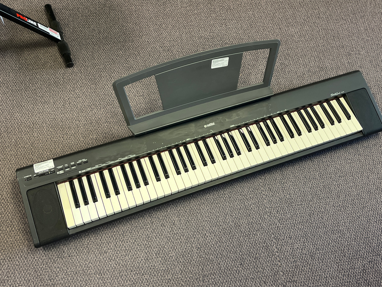 Used Yamaha NP-30 PORTABLE GRAND 76-Key Keyboard 76-key