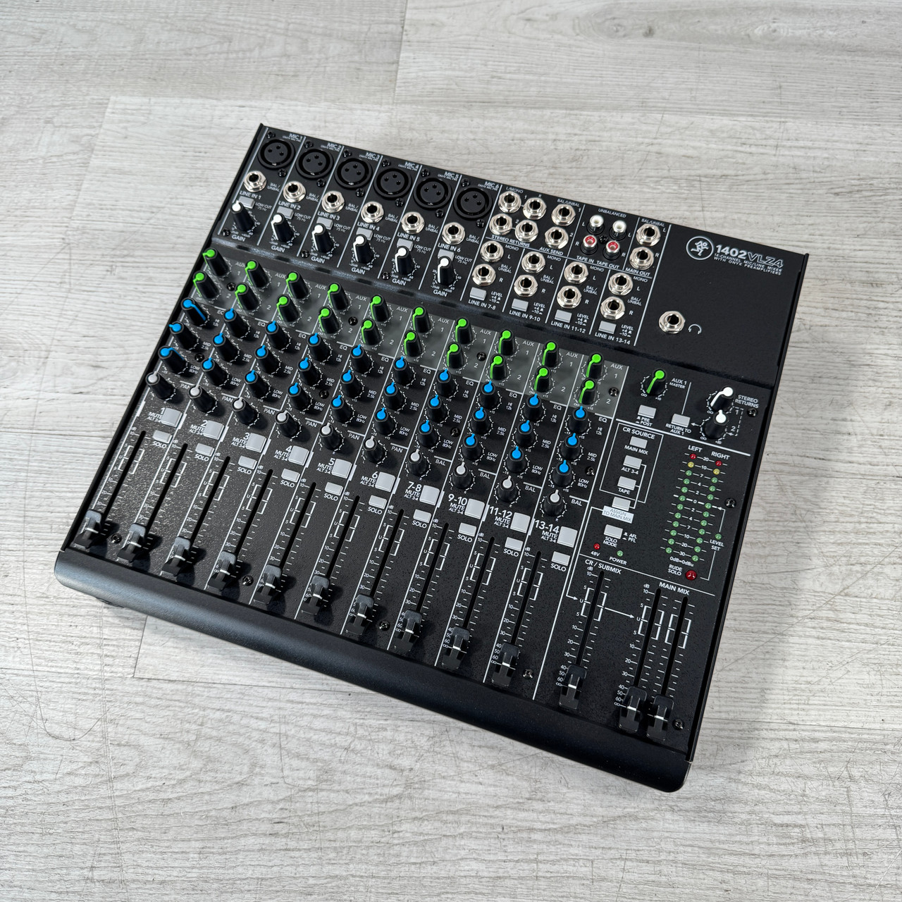 Used Mackie 1402VLZ4 - 14-channel Mixer