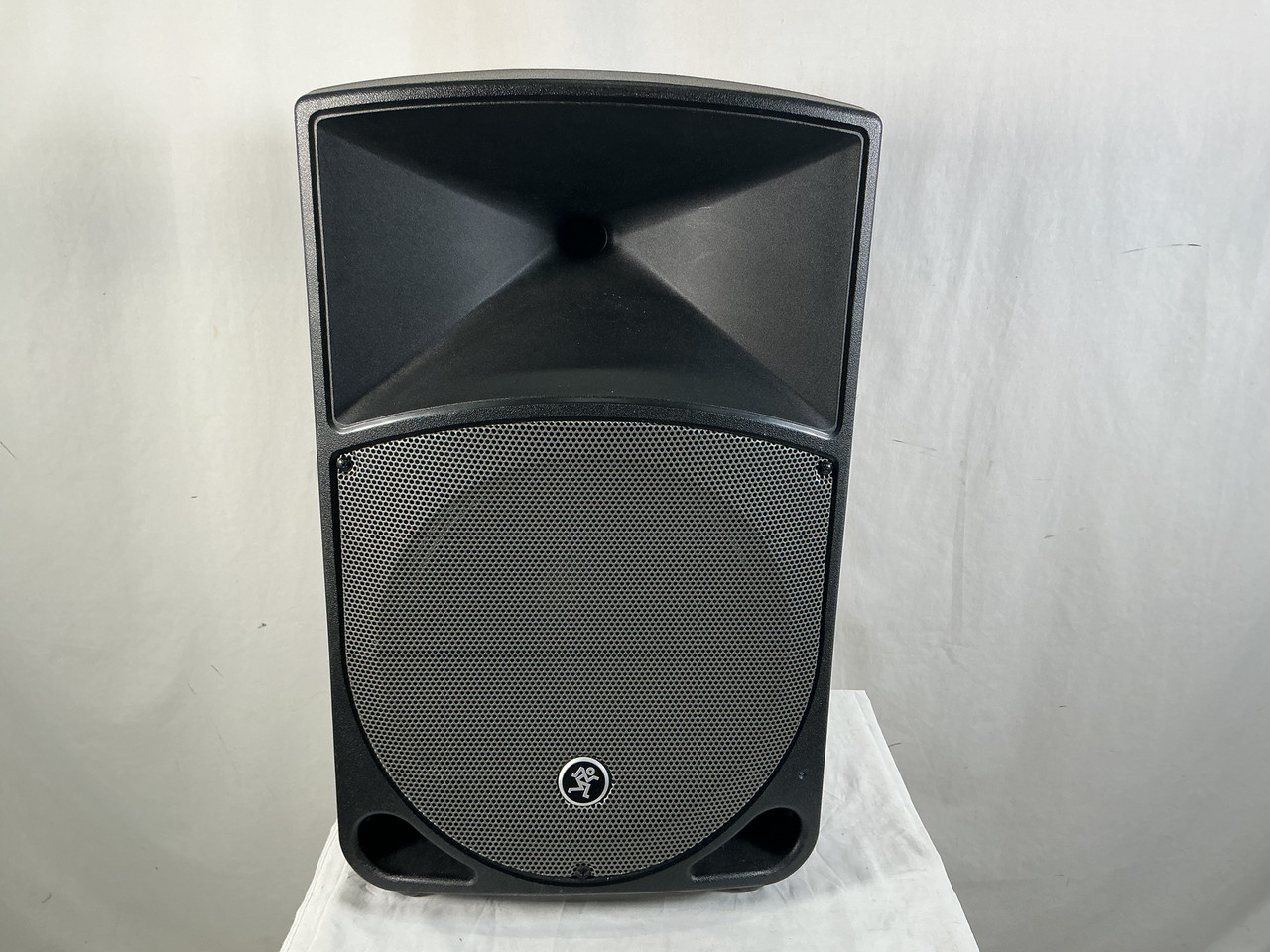 Used Mackie THUMP TH-12A POWERED SPEAKER Powered Full Range