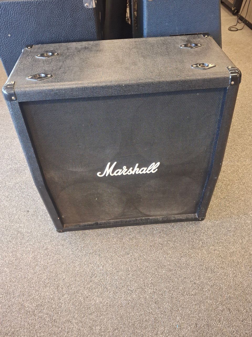 Used Marshall MG412 4 x 12 Guitar Speaker Cabinet 4 x 12