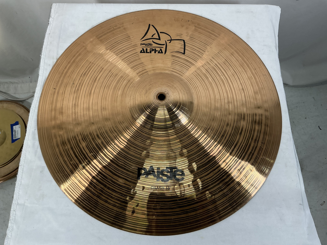 ※まっち※ ピアレス Used Paiste 18IN ALPHA CRASH Crash Cymbal 18
