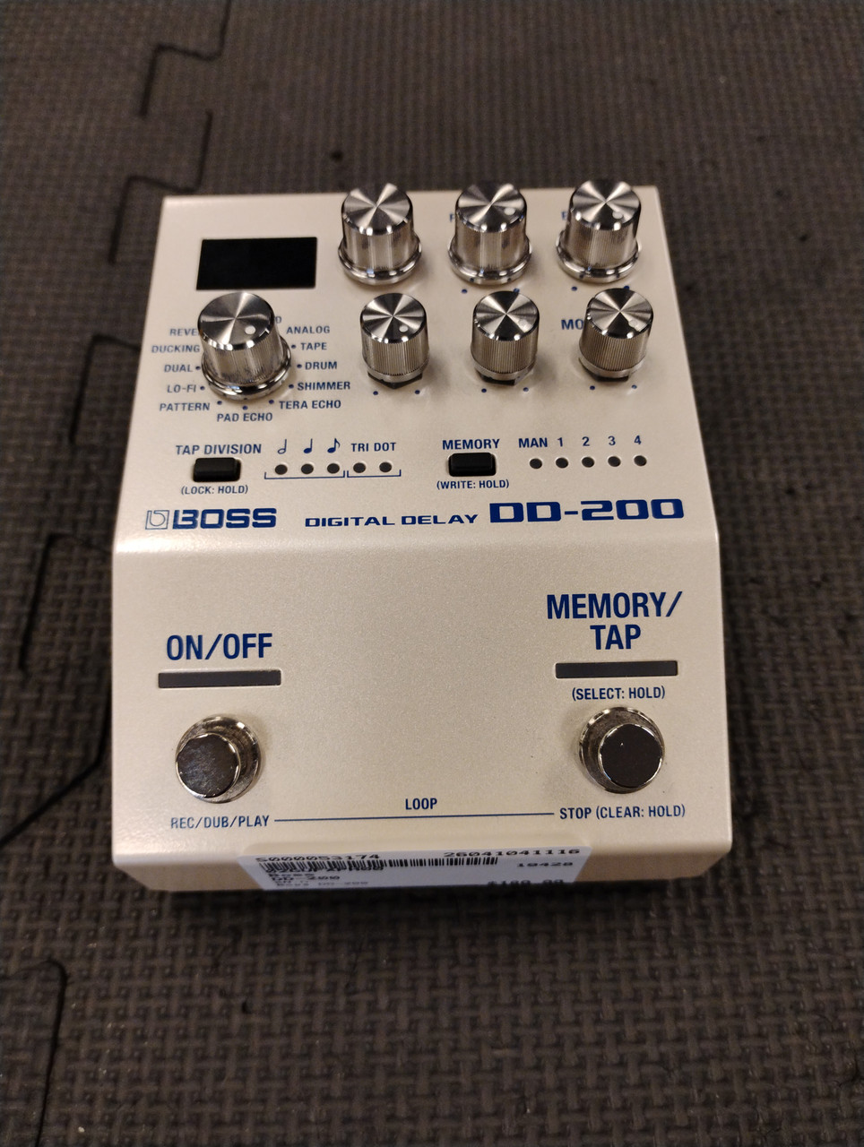 Used Boss DD-200 Guitar Effect