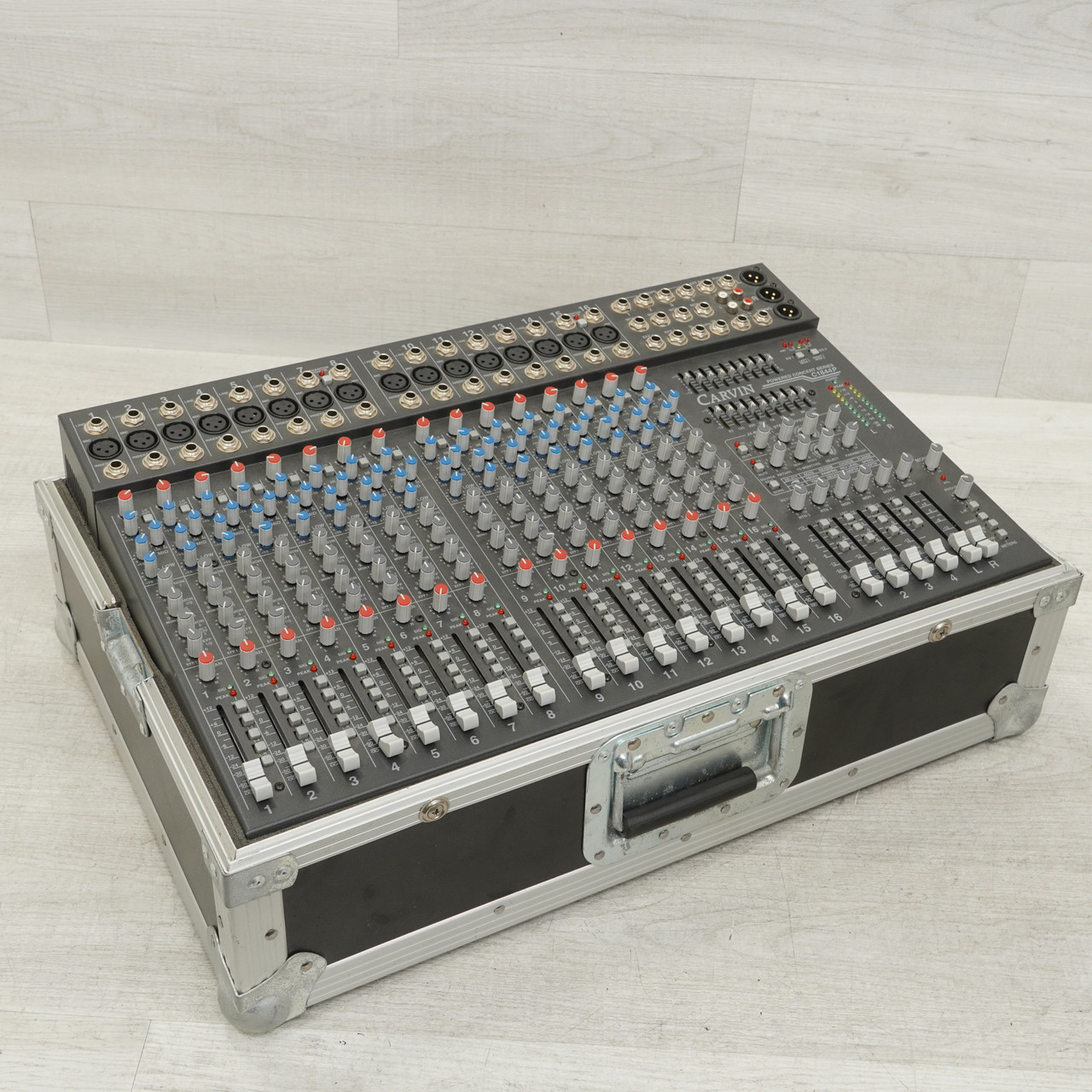キャサリンページ Used Carvin C1644P Powered Mixer