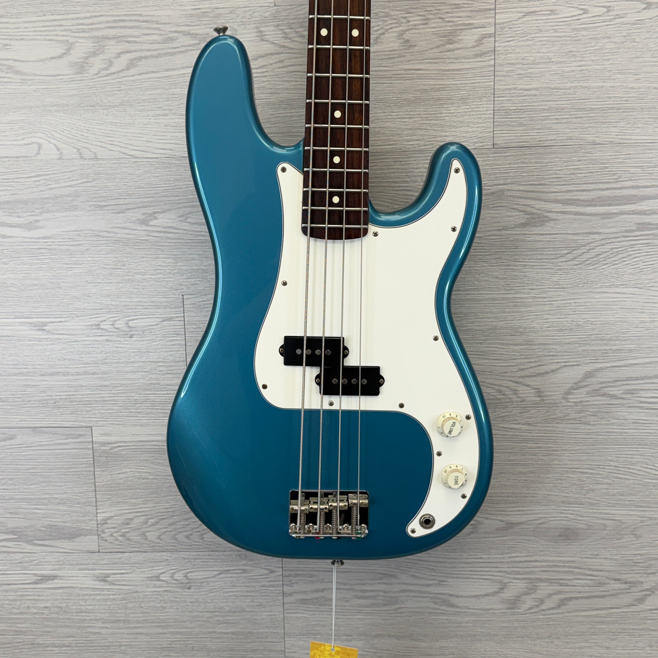 Used Fender MIM PRECISION BASS 1995 P Type Bass Guitar Blue 4-String