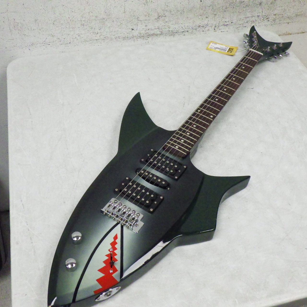 【11682】Jay Turser SHARK サメギター 11682】Jay Turser SHARK サメギター - メルカリ