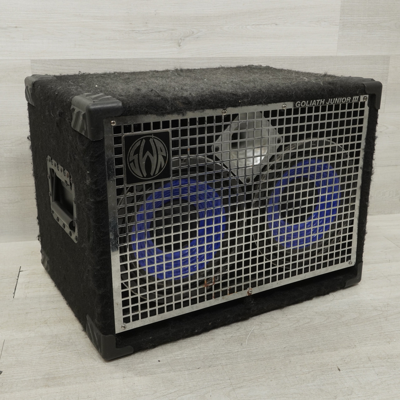 Used Swr Goliath Junior III 2x10 Bass Guitar Cabinet - Local