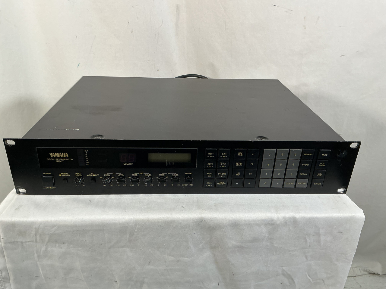 Used Yamaha REV7 DIGITAL REVERBERATOR Pro Sound Effects Unit