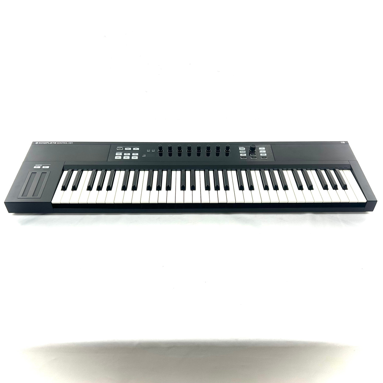 Used Native Instruments KOMPLETE KONTROL S61 61-Key Controller 61-Key