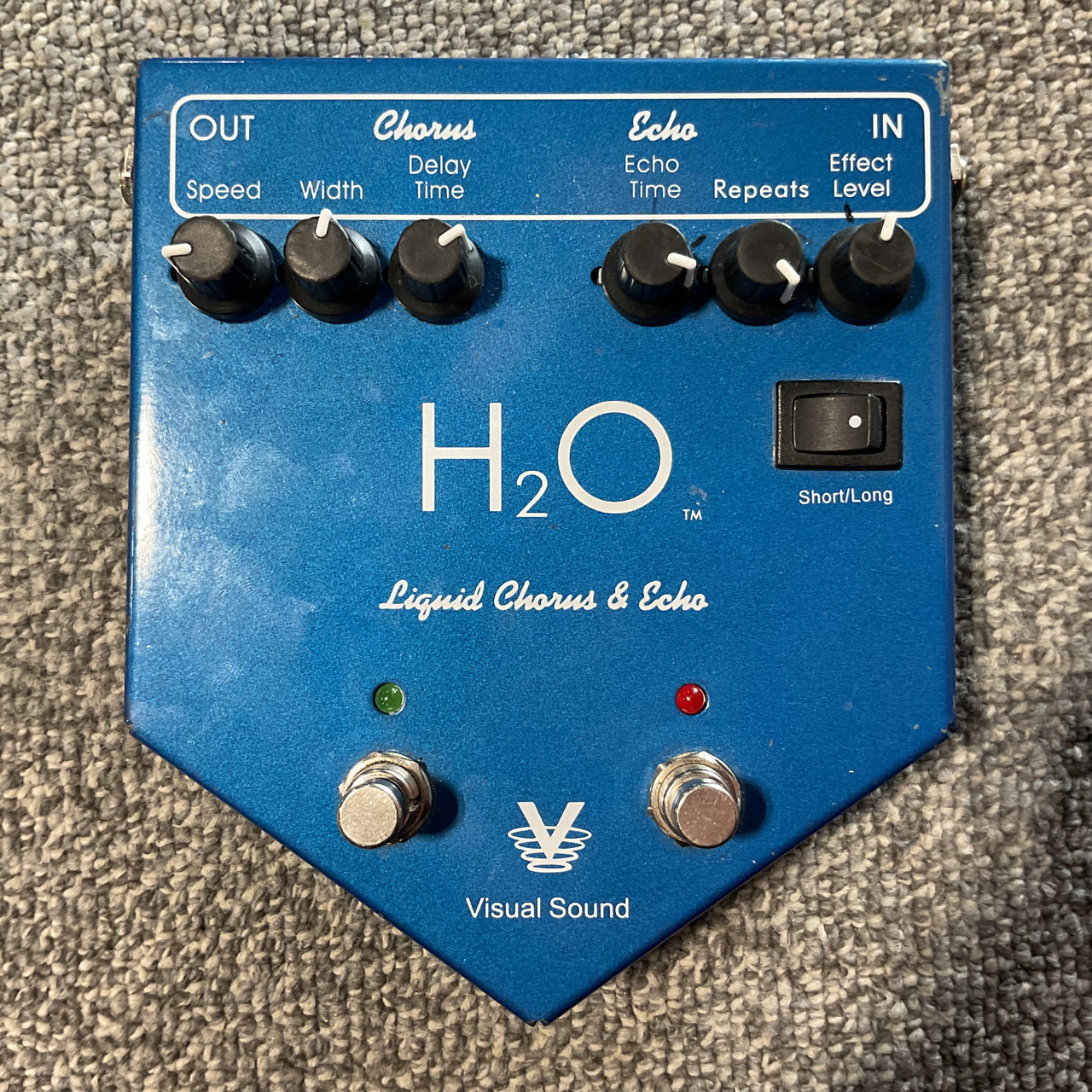 Used VISUAL SOUND H2O LIQUID CHORUS ECHO Guitar Pedal