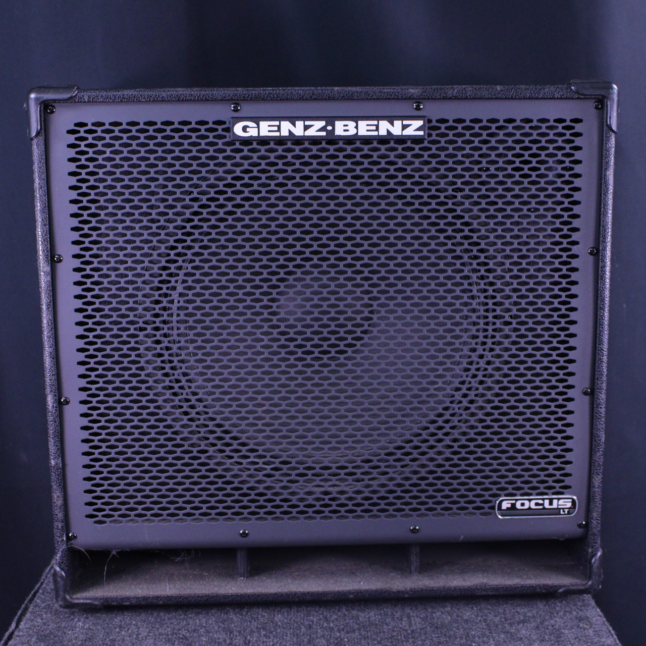 Used Genz Benz FCS-115T BASS CAB 1 x 15 Bass Guitar Cabinet 1 x 15