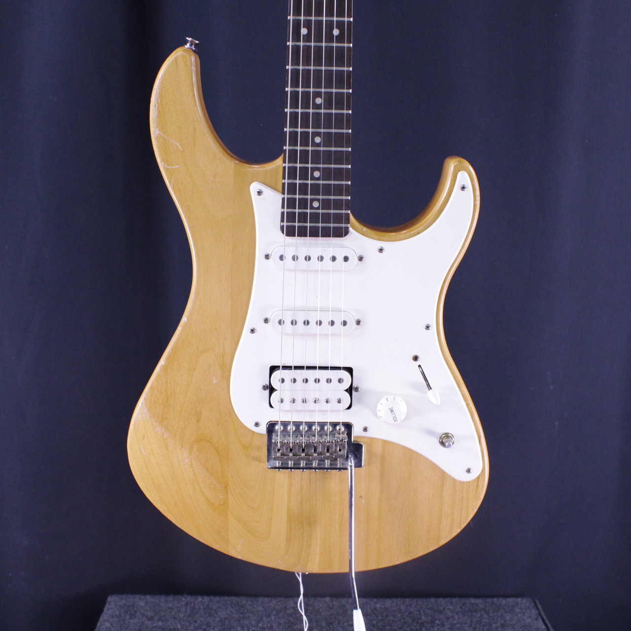 Used Yamaha PACIFICA 112V ELECTRIC GUITAR S Type Electric Guitar