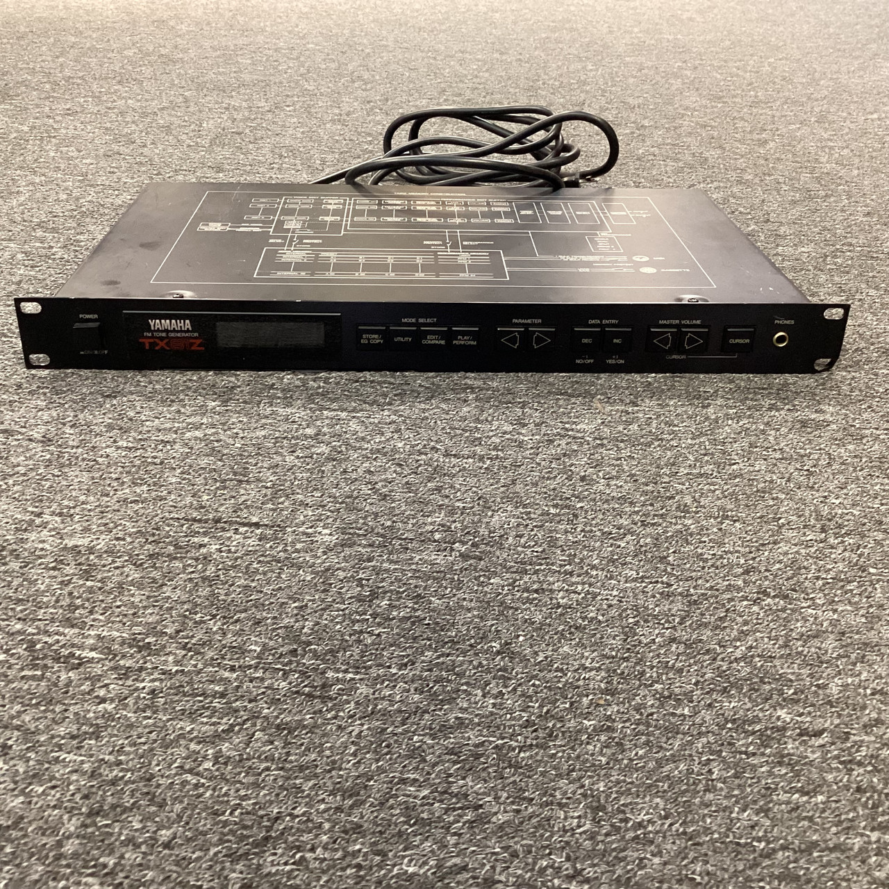 Used Yamaha TX81Z Vintage Rackmount Synthesizer Rackmount