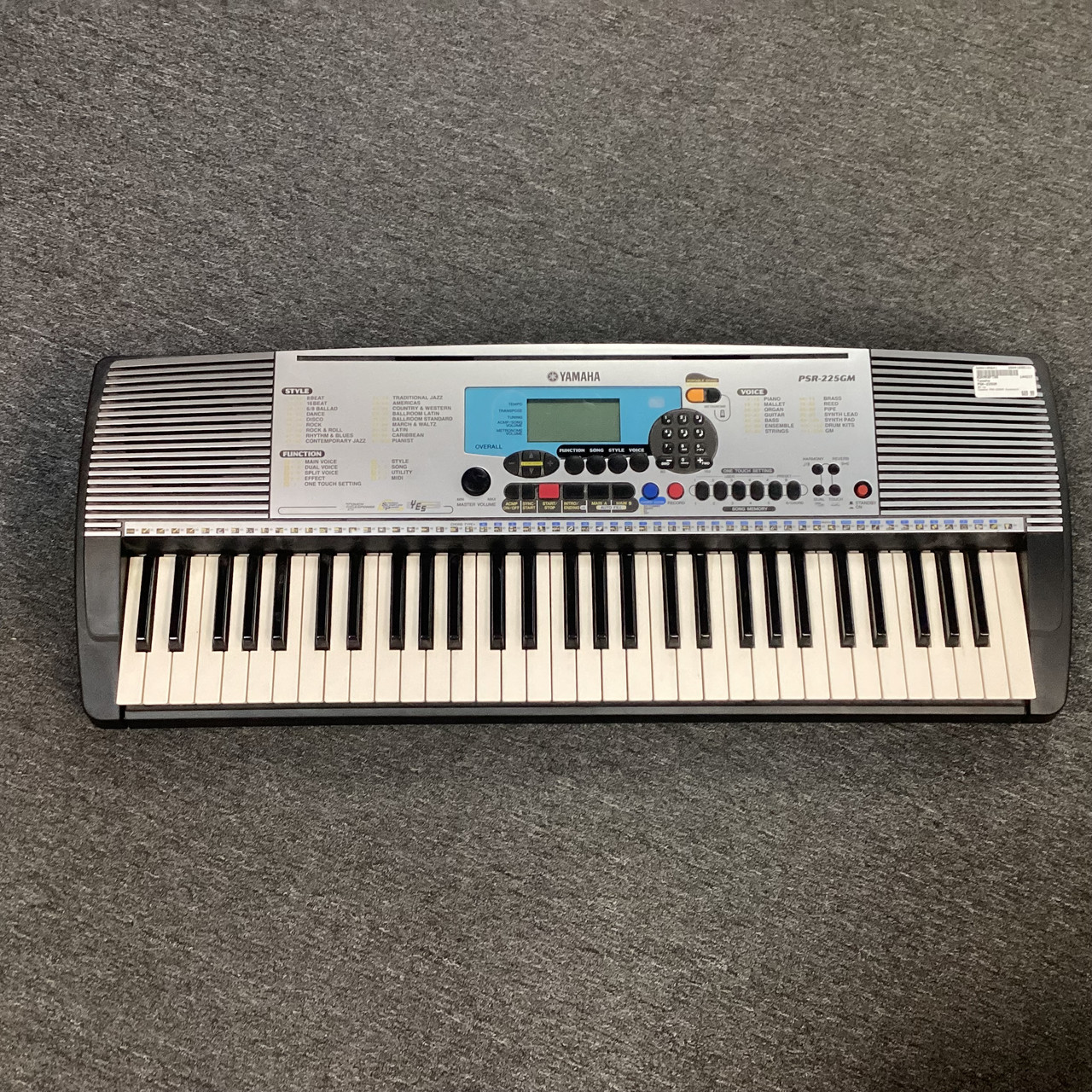 Used Yamaha PSR-225GM 61-Key Keyboard 61-Key