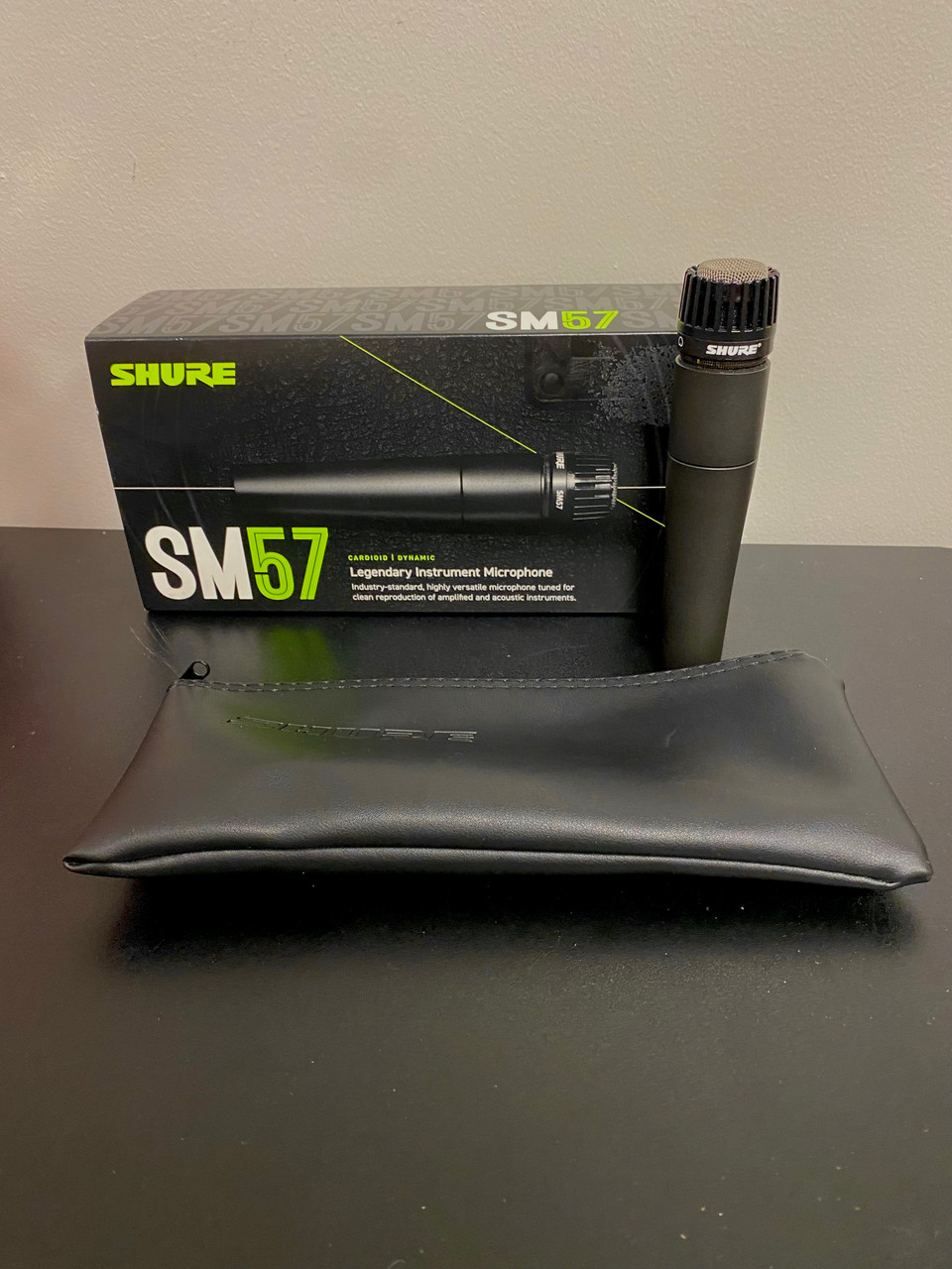 Used Shure SM57 W/ SOFT CASE IN BOX Dynamic Microphone