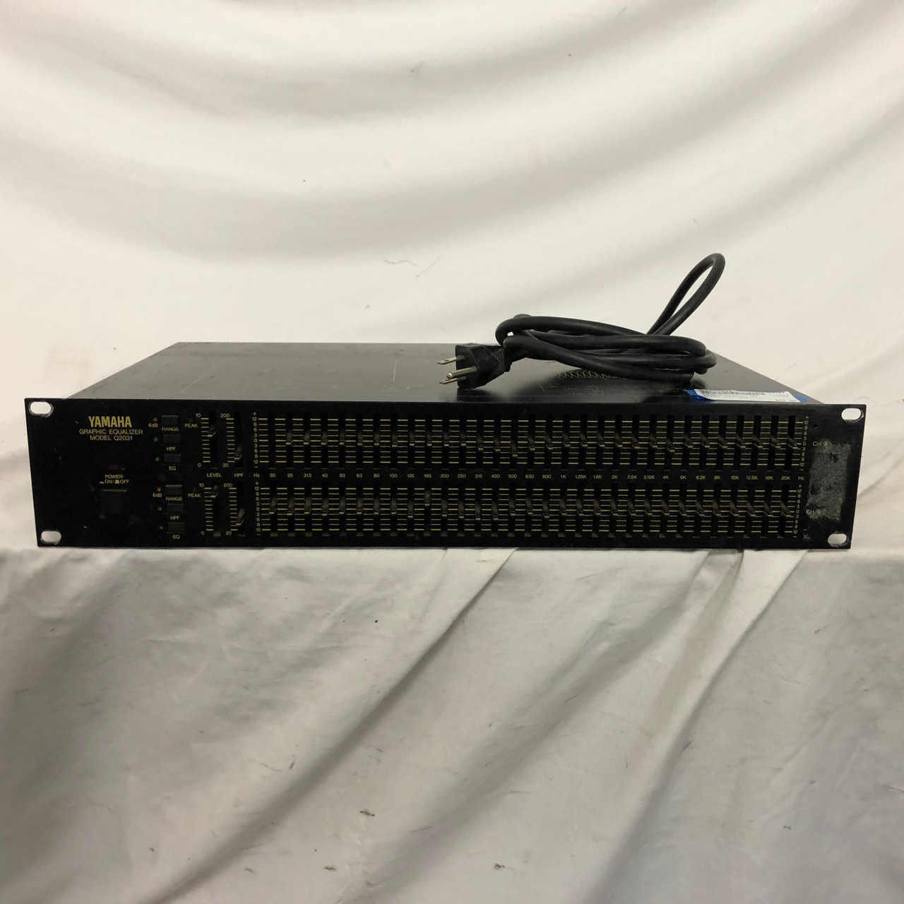 YAMAHA Q2031 Yamaha ヤマハ - Q2031A Equalizer 2chグラフィック