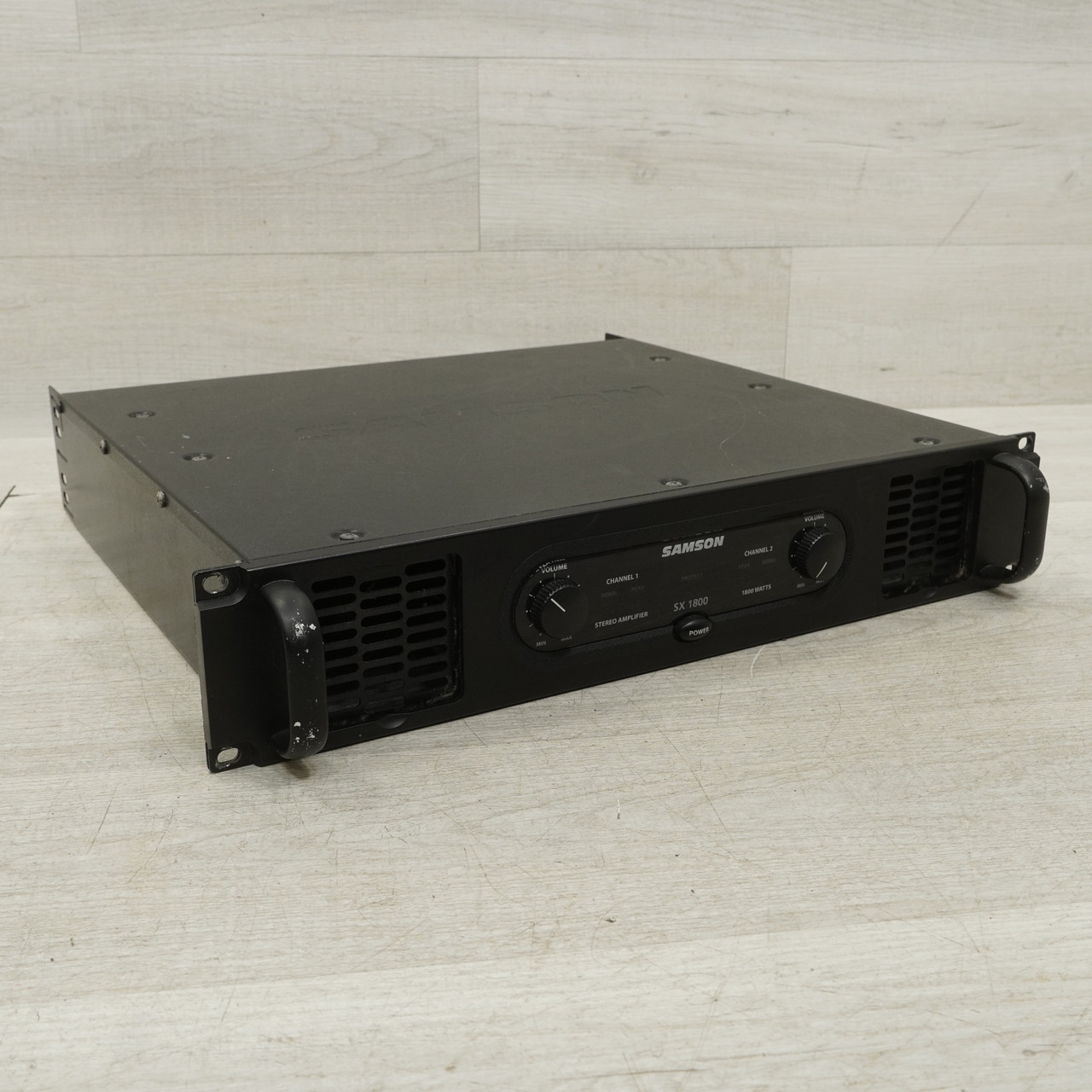 Used Samson SX1800 Power Amplifier