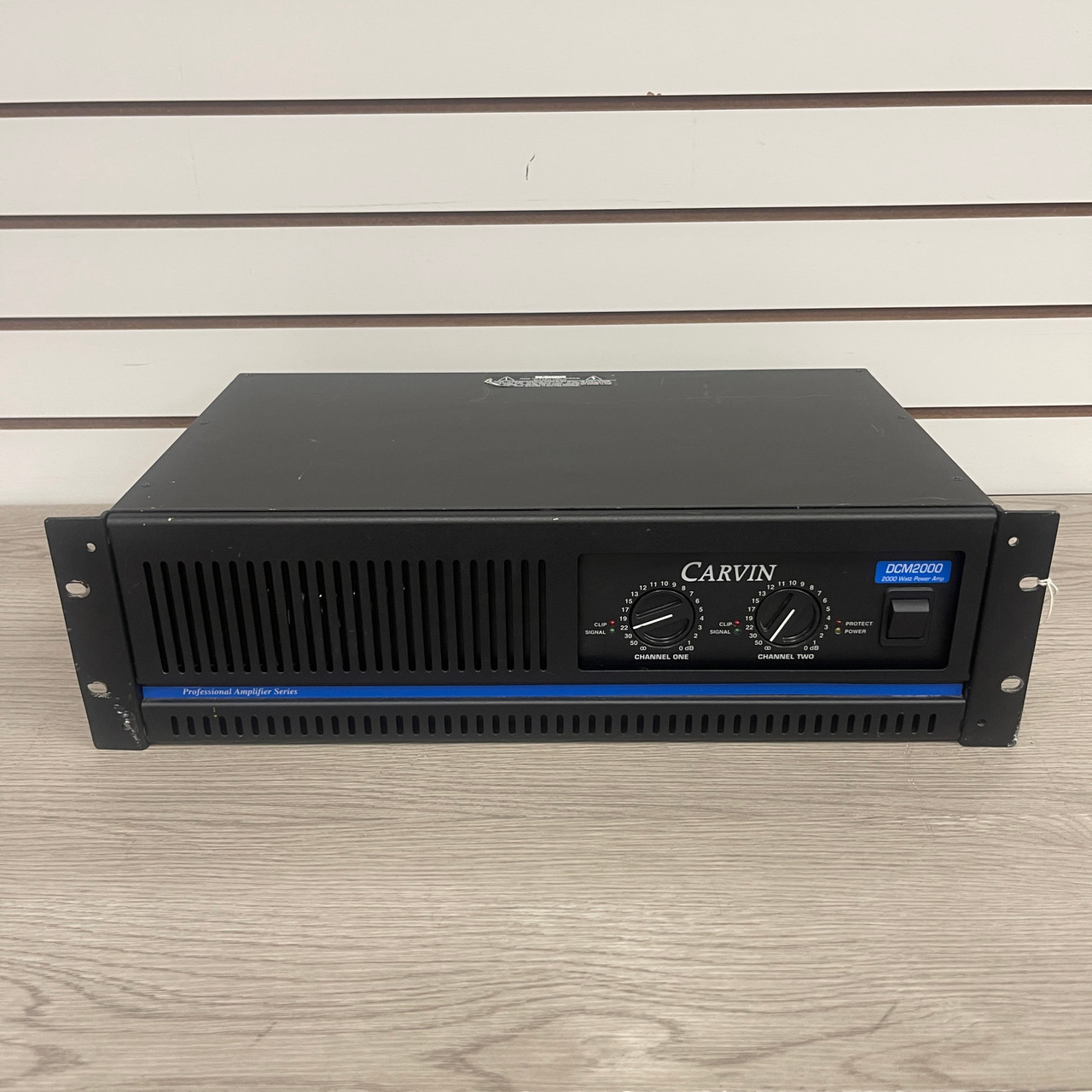 Used Carvin DCM2000 POWER AMP Power Amplifier