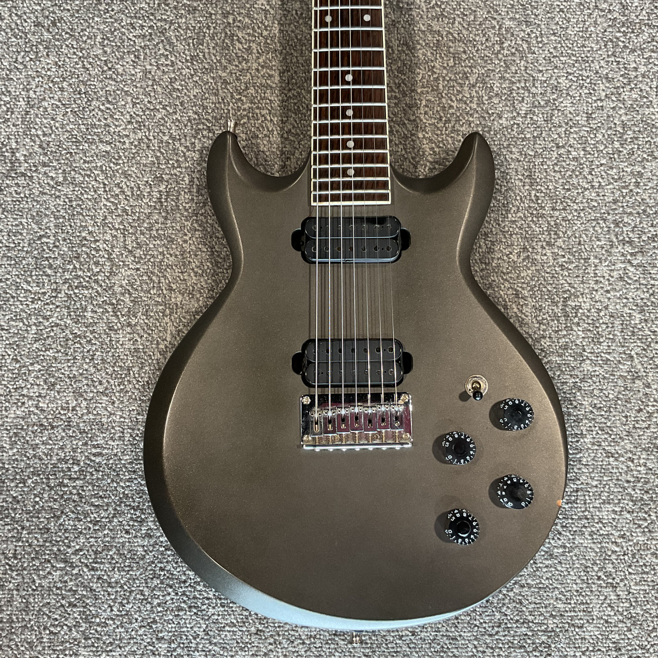 Used IBANEZ AX7221 7-String Electric Guitar