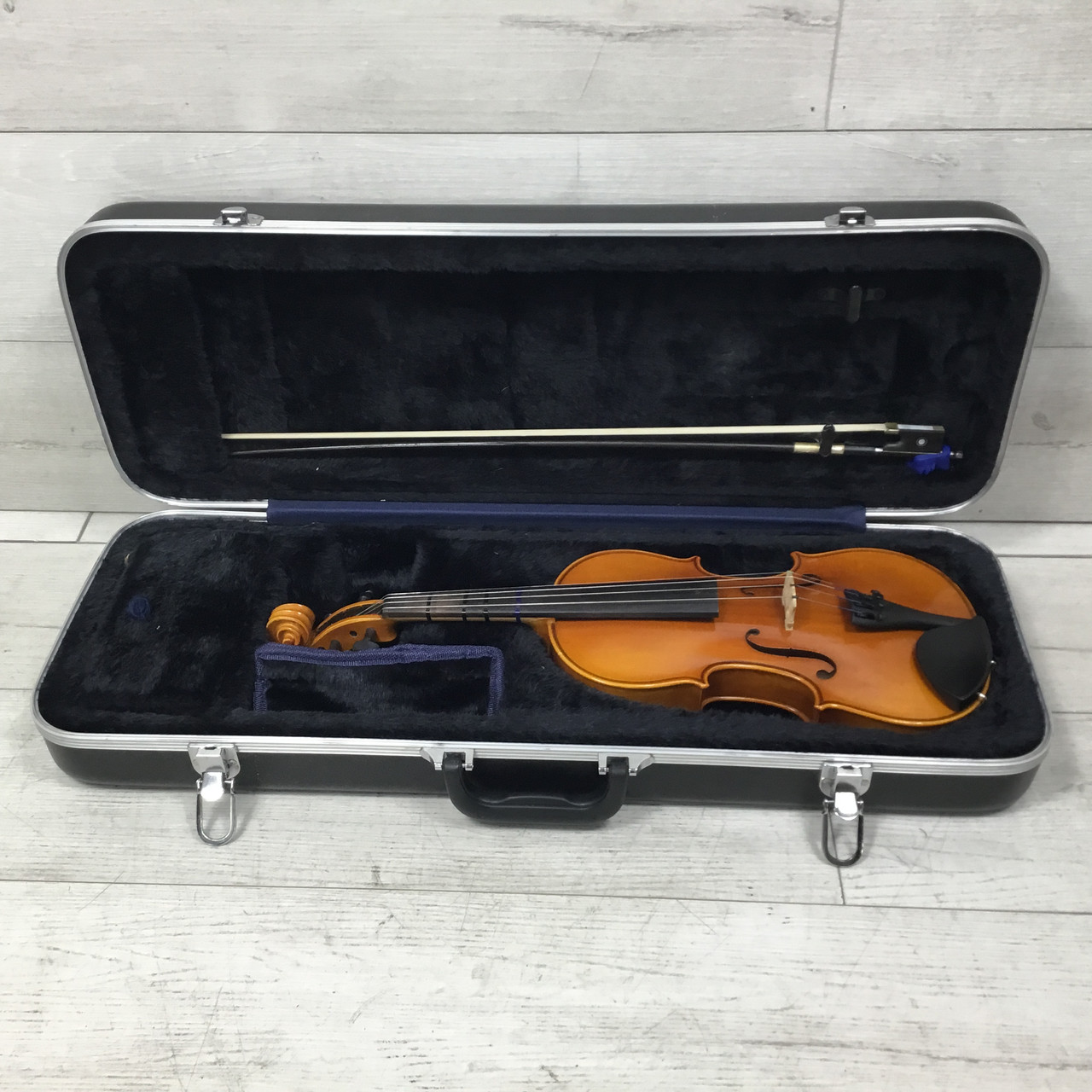 Andreas Eastman VL80　3/4 2010 Used Eastman VL80 3/4 VIOLIN OUTFIT Violin 3/4 Size