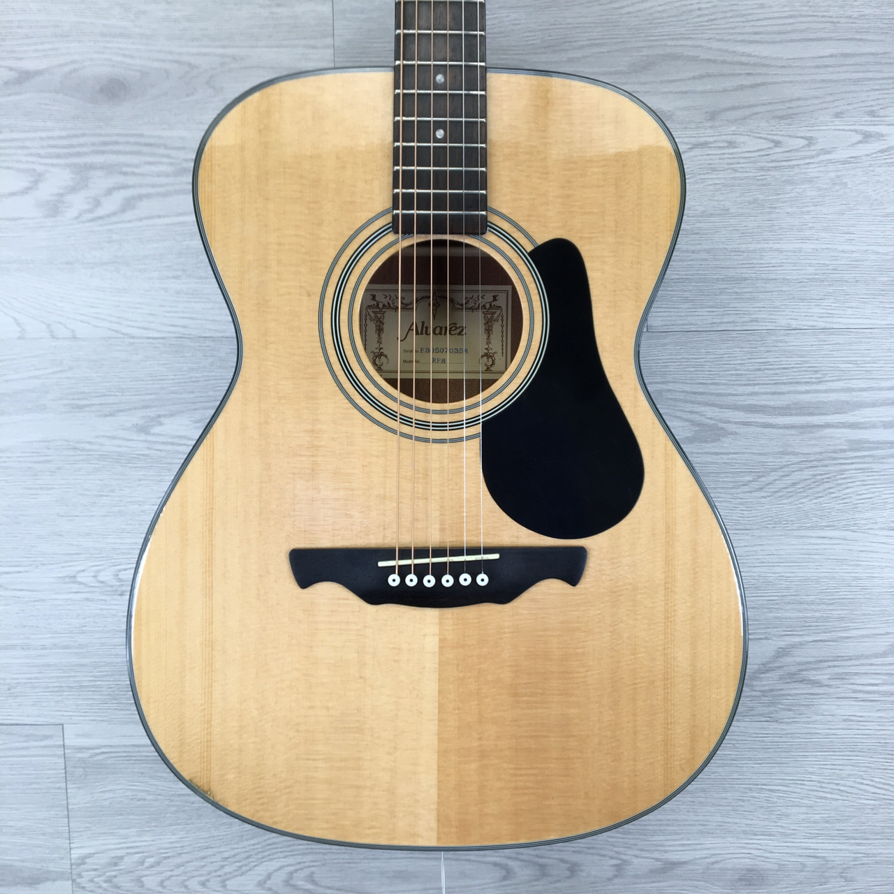 Used Alvarez RF8 Laminate Top Acoustic Guitar Natural