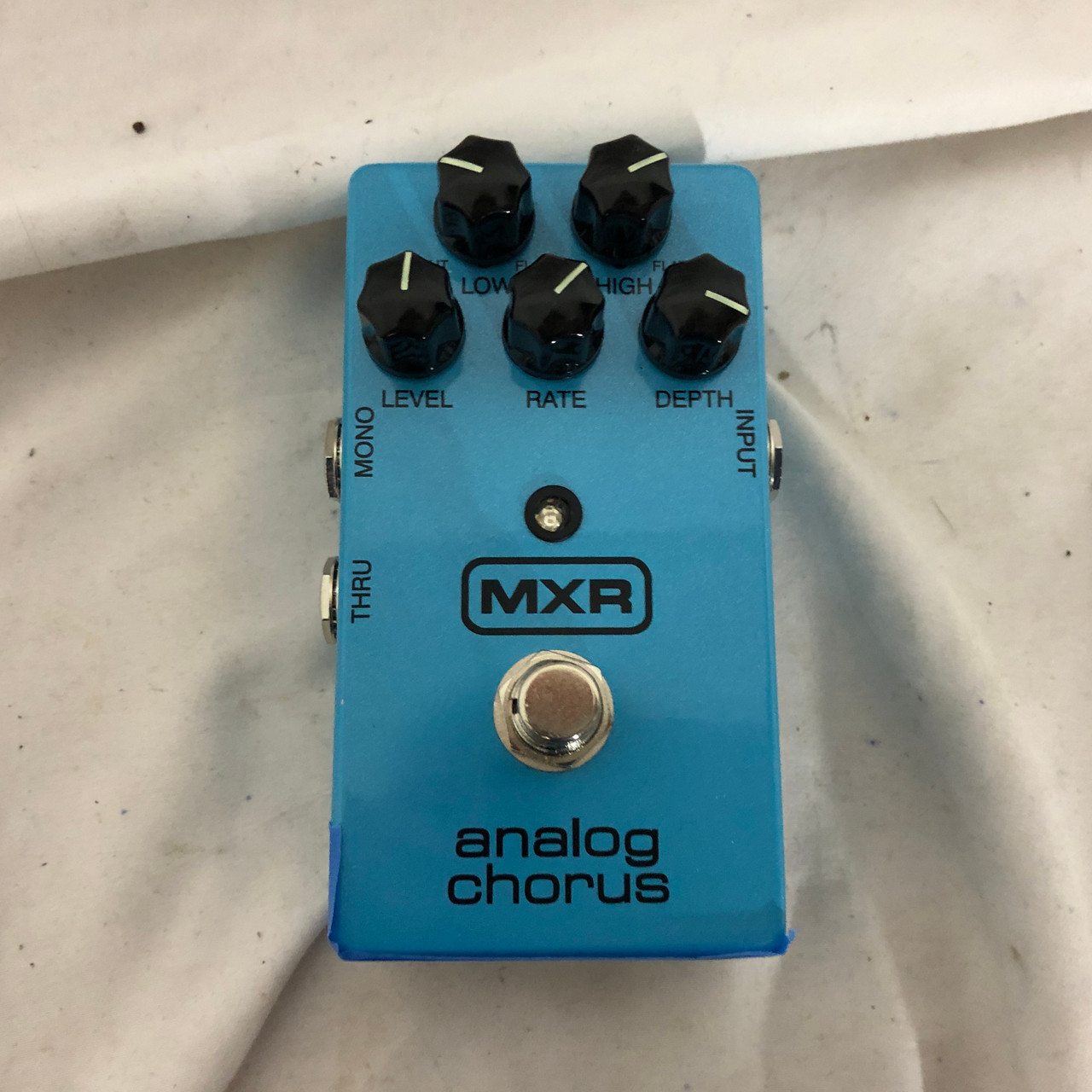Used MXR ANALOG CHORUS Chorus Pedal