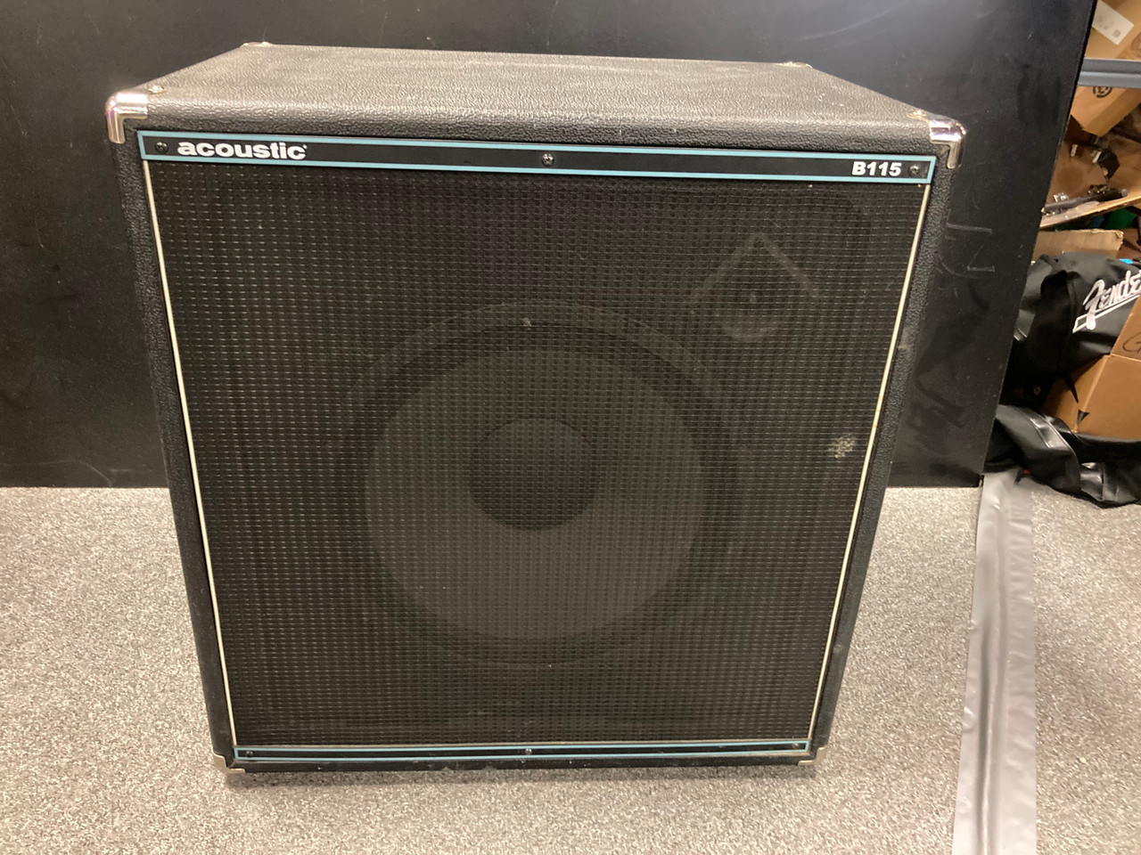 Used Acoustic B115 Bass Speaker Cabinet