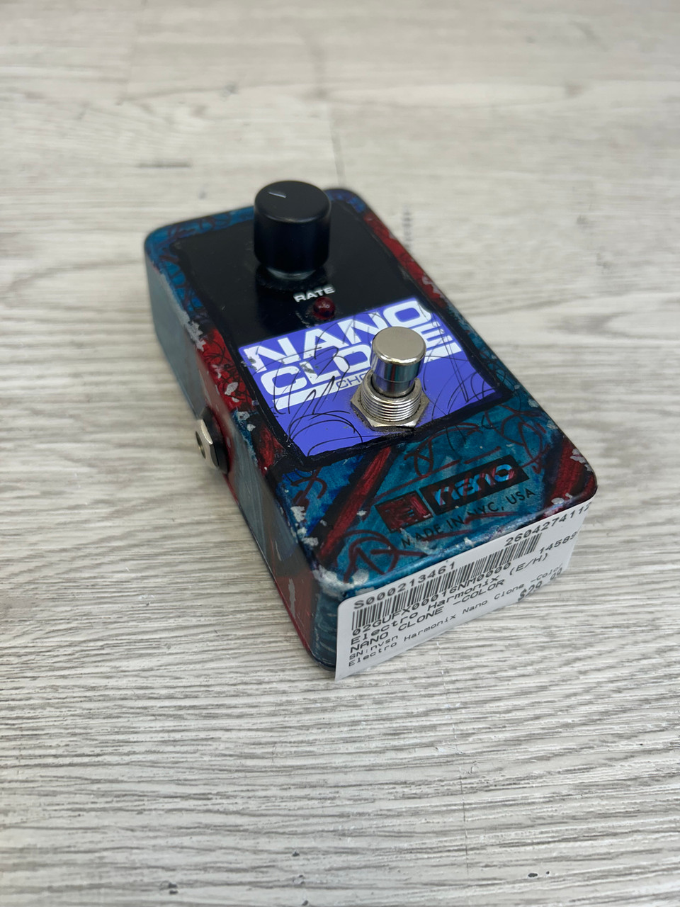 Used Electro Harmonix (E/H) NANO CLONE -COLOR Chorus Pedal